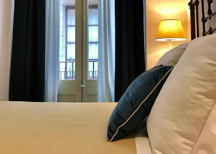 Apg Palau Salieti 1 * Жерона