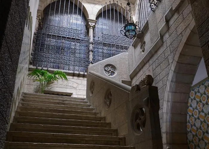 Апартаменти Apg Palau Salieti 1